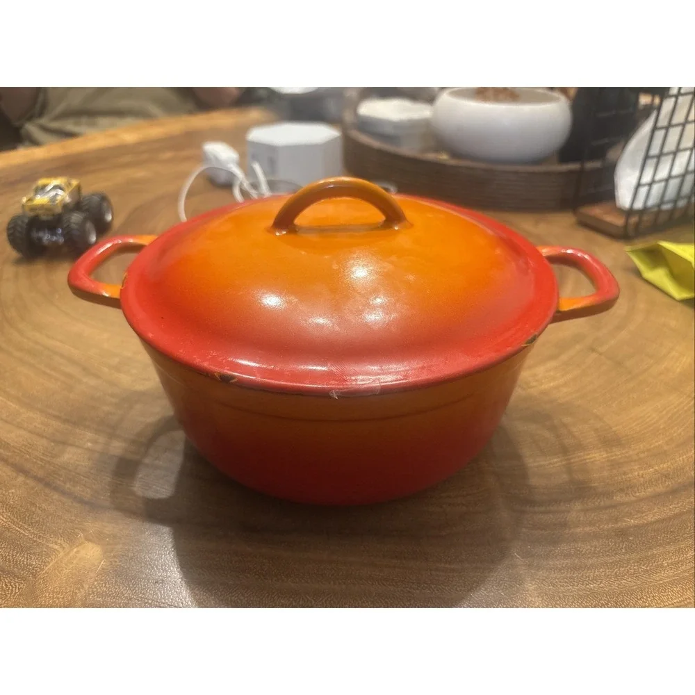 VTG 60s Descoware Flame Orange Enamel Cast Iron Dutch Oven FE 22-C Belgium 22cm